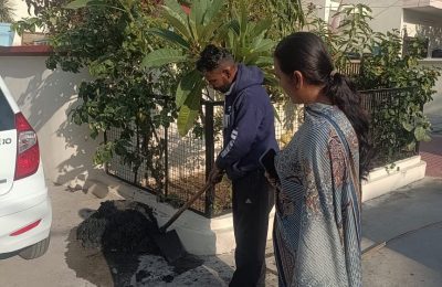 निवासियों को सूचित किया जाता है कि पार्षद श्री बंटी नीलकंठ जी और उनकी टीम द्वारा निजी तौर पर मजदूर रखकर सड़क किनारे पानी की समस्या का समाधान करने का सराहनीय प्रयास किया गया