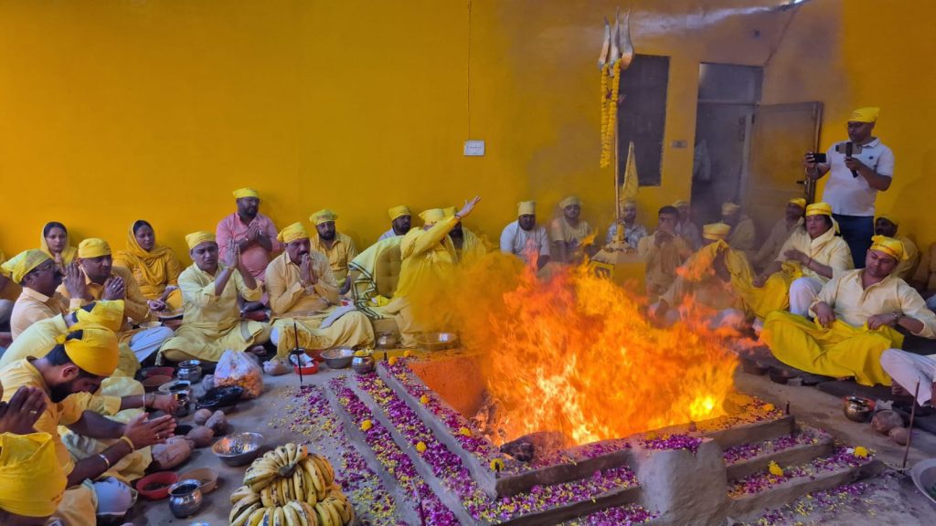 अहंकार जैसे दोषों को अपने से दूर रखो-नवजीत भारद्वाज*