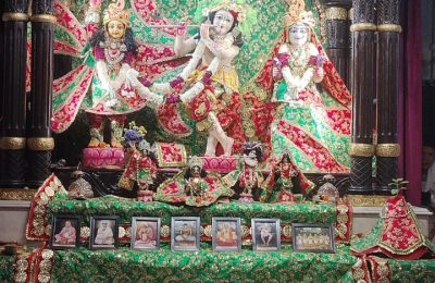श्री चैतन्य महाप्रभु श्री राधा माधव मंदिर प्रताप बाग में अक्षय तृतीया से भगवान श्री जगन्नाथ जी का 21 दिवसीय चन्दन यात्रा महोत्सव चल रहा है