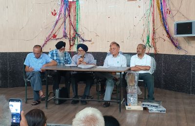 बीएसएनएल पीडब्लूए जालंधर शाखा की द्वि-मासिक आम सभा की बैठक गुरुनानक लाइब्रेरी, जालंधर में सुबह 11 बजे श्री मनमोहन सिंह की अध्यक्षता में आयोजित की बैठक में 200 से अधिक सदस्यों ने भाग लिया।