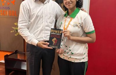 मिलिए सान्वी राय से जिन्होंने सिर्फ 14 साल की उम्र में लिख डाली अपनी पहली किताब*