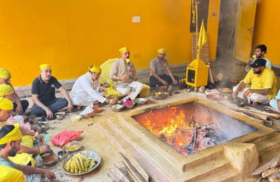 मित्र यदि अधर्म के रास्ते पर चले तो उसे सही रास्ता दिखाए-नवजीत भारद्वाज*