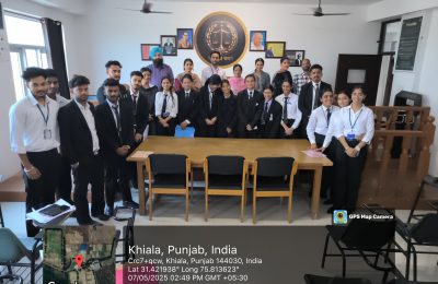 पूज्य संत बाबा दिलावर सिंह जी (ब्रह्म जी) के दिव्य आशीर्वाद, संत बाबा मनमोहन सिंह जी (कुलपति, एसबीबीएसयू) के अनुग्रहपूर्ण अनुमोदन एसबीबीएसयू) के अमूल्य सहयोग से यूनिवर्सिटी इंस्टीट्यूट ऑफ लॉ (यूआईएल) ने 7 मई 2025 को द्वितीय अंतर-विभागीय मूट कोर्ट प्रतियोगिता का सफलतापूर्वक आयोजन किया