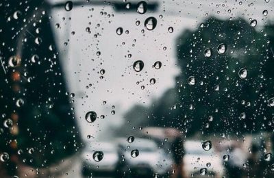 आज हुई भारी बारिश ,तापमान गिरा 6 डिग्री नीचे