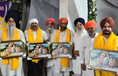 *पूर्व सांसद सुशील रिंकू ने गुरुद्वारा छेवीं पातशाही बस्ती शेख में मत्था टेका*