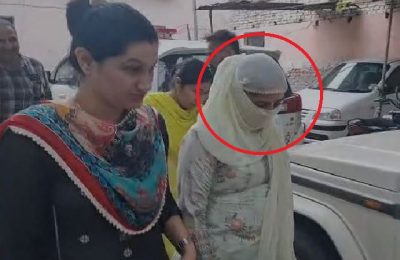 सोनीपत में महिला सब इंस्पेक्टर रिश्वत लेती पकड़ी