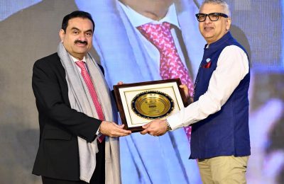 अदाणी ग्रुप बनाएगा विश्वस्तरीय, किफायती और एआई आधारित हेल्थकेयर इकोसिस्टम*