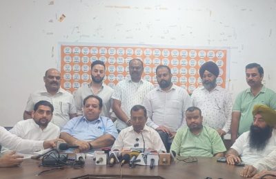 बेअदबी बिल में रविदासियां समाज और बाल्मीकि समाज के ग्रंथों की अनदेखी करके दलित विरोधी पंजाब की आप सरकार का असली चेहरा हुआ जगजाहिर–सोम प्रकाश*