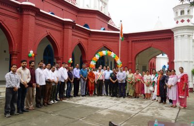 मुख्यमंत्री ने टिल्ला बाबा शेख़ फ़रीद पर माथा टेका