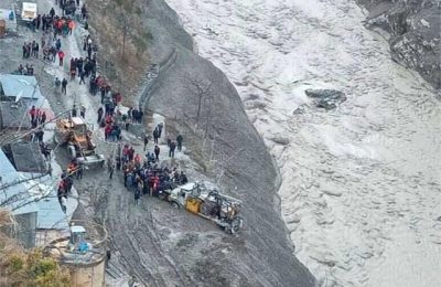 चमोली में  फटा बादल, मची चीख पुकार