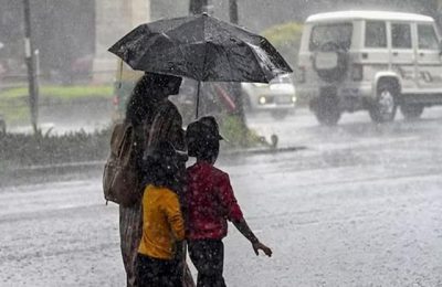 देश के 15 से ज़्यादा राज्यों में भारी बारिश की चेतावनी जारी