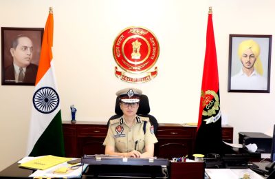 ‘युद्ध नशे के विरुद्ध’: कमिश्नरेट पुलिस ने शहर में विभिन्न स्थानों पर चलाया विशेष अभियान, 16 गिरफ्तार