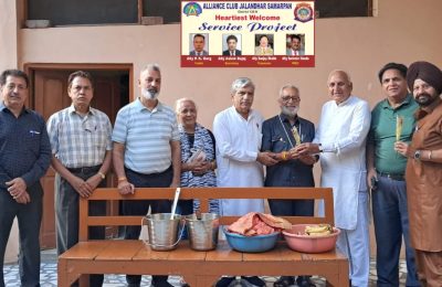 अलायंस क्लब जालंधर समर्पण ने पिंगलवाड़ा में दिए खाद्य पदार्थ*!