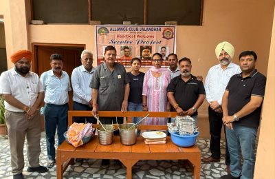 अलायंस क्लब जालंधर की ओर से   फूड फॉर हंगर के तहत सेवा प्रोजेक्ट जो की लगातार हर हफ्ते किया जा रहे हैं
