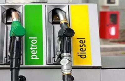 फिर बदल गए पेट्रोल-डीजल के दाम, जानें