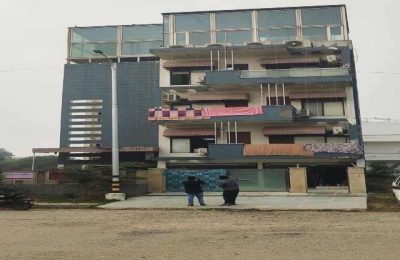 म्यूजिक कंपनी के ऑफिस पर ताबड़तोड़ फायरिंग