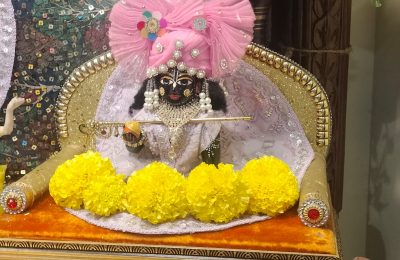श्री चैतन्य महाप्रभु राधा माधव मंदिर,  प्रताप बाग (श्री चैतन्य गौड़ीय मठ) द्वारा निकल जा रही प्रभात फेरिया की श्रृंखला में दूसरी प्रभात फेरी श्री श्याम सुंदर कोली के निवास स्थान सूर्य विहार से निकाली गई