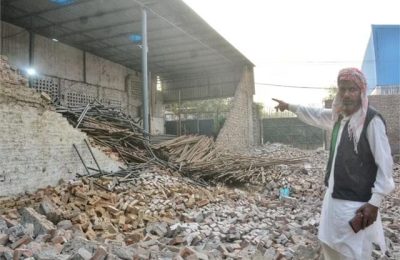 दीवार के नीचे दबकर दो महिला मजदूरों की मौके पर ही मौत