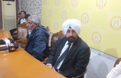 ਮੈਂ ਗੁਰਜੀਤ ਸਿੰਘ ਕਾਹਲੋਂ ਜਿਲ੍ਹਾ ਪ੍ਰਧਾਨ ਕਾਂਗਰਸ ਲੀਗਲ, ਹੁਮੈਨ ਰਾਈਟਸ ਆਰ.ਟੀ.ਆਈ