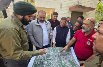 पूर्व सांसद सुशील रिंकू ने अफसरों के साथ फिल्लौर में नूरमहल रोड ROB निर्माण के लिए स्थलीय निरीक्षण किया*