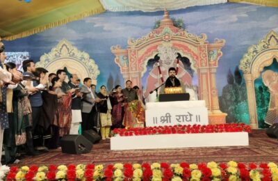 सुदामा चरित्र एवं फूल होली महोत्सव तथा लक्सोटिक होम्स मे नाम दीक्षा कार्यक्रम भव्य रूप से सम्पन्न