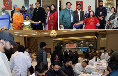 आशु सांपला की दिवंगत बेटी नव्या के जन्मदिन पर आयोजित कैंप में उमड़ा रक्त दानियों का सैलाब