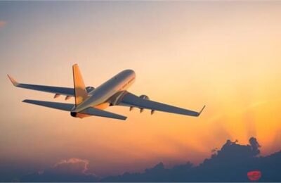 मुंबई से आ रही इंडिगो की फ्लाइट डायवर्ट करके दोबारा मुंबई में लैंड, जाने क्यों