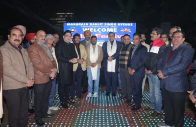 महाराजा रणजीत सिंह रेजिडेंट वेलफेयर सोसाइटी द्वारा हर्षोल्लास एवं सद्भावना के पर्व लोहड़ी को कॉलोनी के सेंट्रल पार्क में अत्यंत श्रद्धा और उत्साह के साथ मनाया गया।