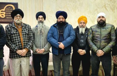 ਆਪ ਸਰਕਾਰ ਲਗਾਤਾਰ ਹੋ ਰਹੀਆਂ ਬੇਅਦਬੀਆਂ ਰੋਕਣ ਵਿੱਚ ਨਾਕਾਮ ਸਿੱਖ ਤਾਲਮੇਲ ਕਮੇਟੀ ਬਰਗਾੜੀ ਵਿੱਚ ਗੁਰੂ ਸਾਹਿਬ ਜੀ ਦੇ ਹੋਏ ਨਿਰਾਦਰ ਦਾ ਇਨਸਾਫ ਦਿਵਾਉਣ ਅਤੇ ਦੋਸੀਆਂ ਨੂੰ ਸਜ਼ਾਵਾਂ ਦੇਣ ਦੇ ਨਾਮ ਤੇ ਸਤਾ ਵਿਚ ਆਈ ਆਪ ਪਾਰਟੀ ਦੀ ਸਰਕਾਰ ਨੇ ਦੋਸੀਆਂ ਨੂੰ