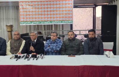 मुख्यमंत्री स्वास्थ्य बीमा योजना पुरानी गारंटियों की तरह सिर्फ़ एक भ्रम, फंडिंग और कार्यप्रणाली पर सरकार क्यों चुप – मनोरंजन कालिया