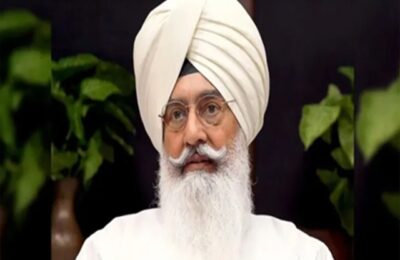 सत्संग ब्यास के प्रमुख बाबा गुरिंदर सिंह ढिल्लों बुधवार को पहुंचे लुधियाना