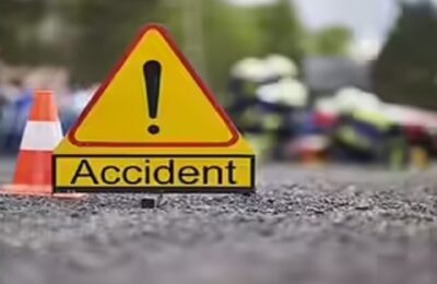 ट्रक और कार की टक्कर में 2 लोगों की मौत
