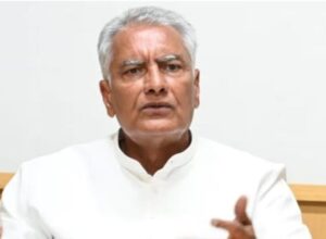 आप सरकार नौकरशाही का कर रही है राजनीतिकरण – सुनील जाखड़