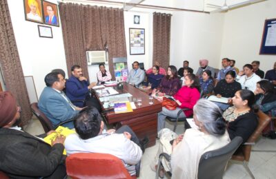 ਸਿਵਲ ਸਰਜਨ ਡਾ. ਰਾਜੇਸ਼ ਗਰਗ ਵੱਲੋਂ ਸਮੂਹ ਐਸ.ਐਮ.ਓਜ਼ ਨੂੰ ਜਿਲ੍ਹੇ ‘ਚ ਸਿਹਤ ਪ੍ਰੋਗਰਾਮਾਂ ਨੂੰ  ਹੋਰ ਪ੍ਰਭਾਵਸ਼ਾਲੀ ਢੰਗ ਨਾਲ ਲਾਗੂ ਕਰਨ ਸਬੰਧੀ ਹਦਾਇਤਾਂ ਜਾਰੀ