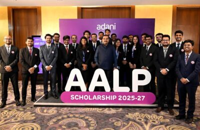 अदाणी ग्रुप ने देश के शीर्ष बिजनेस स्कूलों के लिए 24 फुली-फंडेड स्कॉलरशिप की घोषणा