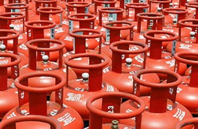 गैस सिलेंडर 60 रुपए महंगा, आज से नई कीमतें लागू