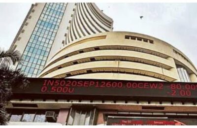 शेयर बाजार में बड़ी गिरावट, सेंसेक्स 1,200 से ज्यादा अंक टूटा