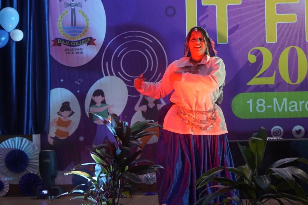 डी.ए.वी. कॉलेज, जालंधर में आईटी उत्सव 2026