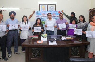 ਆਪਣੀਆਂ ਅੱਖਾਂ ਦੀ ਰੋਸ਼ਨੀ ਬਚਾਓ, ਨਿਯਮਿਤ ਸਮੇਂ ‘ਤੇ ਅੱਖਾਂ ਦੀ ਜਾਂਚ ਜ਼ਰੂਰ ਕਰਵਾਓ – ਸਿਵਲ ਸਰਜਨ ਡਾ. ਰਾਜੇਸ਼ ਗਰਗ