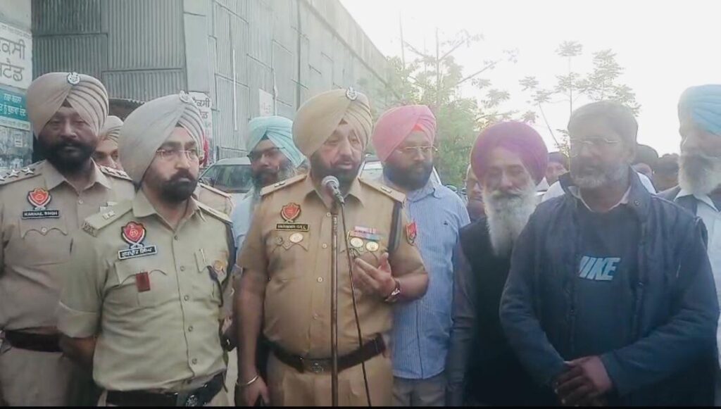 ਪੁਲਿਸ ਪ੍ਰਸ਼ਾਸਨ ਨੇ ਸਿਆਸੀ ਦਬਾਅ ਅਤੇ ਦਲਿਤ ਵਿਰੋਧੀ ਰਵੱਈਏ ਦਾ ਤਿਆਗ ਨਾ ਕੀਤਾ ਤਾਂ ਹਾਈਵੇ ਜਾਮ ਕੀਤਾ ਜਾਵੇਗਾ: ਘੁੱਗਸ਼ੋਰ,ਚੀਦਾ, ਸ਼ੇਰਪੁਰ ਸੱਦਾ*