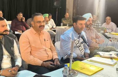 हंगामे के बीच इतने करोड़ का बजट पास, पार्षदों को हर महीने मिलेगी इतने रुपए सैलरी