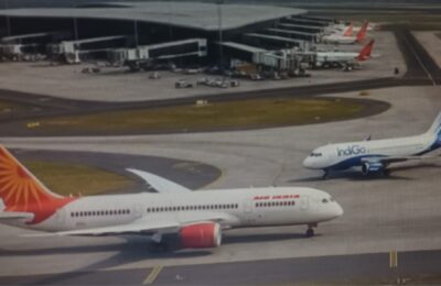 मिडिल ईस्ट में अमेरिका-इजरायल के ईरान पर हमलों के बाद कई देशों ने अपना एयरस्पेस बंद कर दिया है