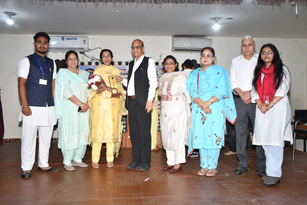 देशभर के छात्रों ने दिखाई संसदीय प्रतिभा, सेंट सोल्जर लॉ कॉलेज में प्रथम यूथ पार्लियामेंट का आयोजन।