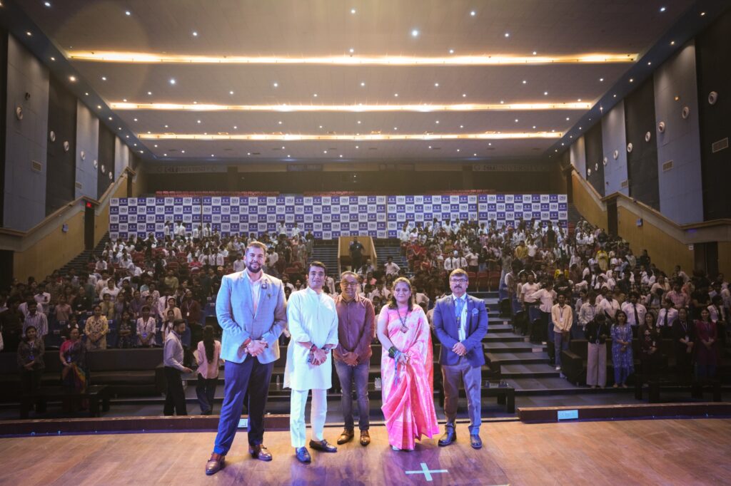 सीटी ग्रुप में जयवीर शेरगिल के साथ विचार-विमर्श