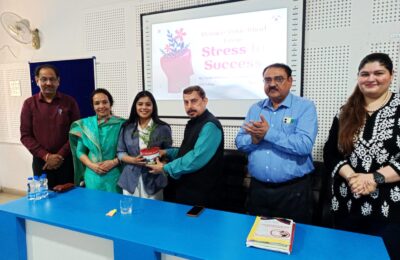 विश्व स्वास्थ्य दिवस पर विशेषज्ञ व्याख्यान का आयोजन।