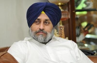 मानहानि के एक मामले में पंजाब के पूर्व उप-मुख्यमंत्री सुखबीर सिंह बादल द्वारा पेशी में निजी तौर पर छूट