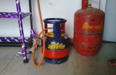 LPG संकट के बीच दिल्ली सरकार ने प्रवासी मजदूरों को दी बड़ी राहत