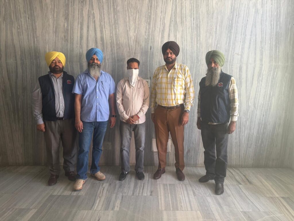 ਵਿਜੀਲੈਂਸ ਬਿਊਰੋ ਨੇ ਕਾਨੂੰਗੋ ਨੂੰ 33000 ਰੁਪਏ ਰਿਸ਼ਵਤ ਲੈਣ ਦੇ ਦੋਸ਼ ਹੇਠ ਕੀਤਾ ਗ੍ਰਿਫ਼ਤਾਰ*