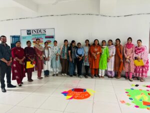 आईआईयू में रंगोली एवं मेहंदी प्रतियोगिताओं के माध्यम से छात्रों की रचनात्मकता का उत्सव