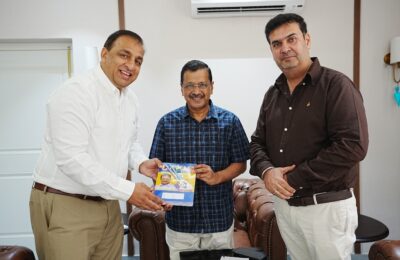 पंजाब प्रगति के रास्ते पर आगे बढ़ रहा है,” नितिन कोहली और मेयर विनीत धीर ने दिल्ली में अरविंद केजरीवाल से मुलाकात की